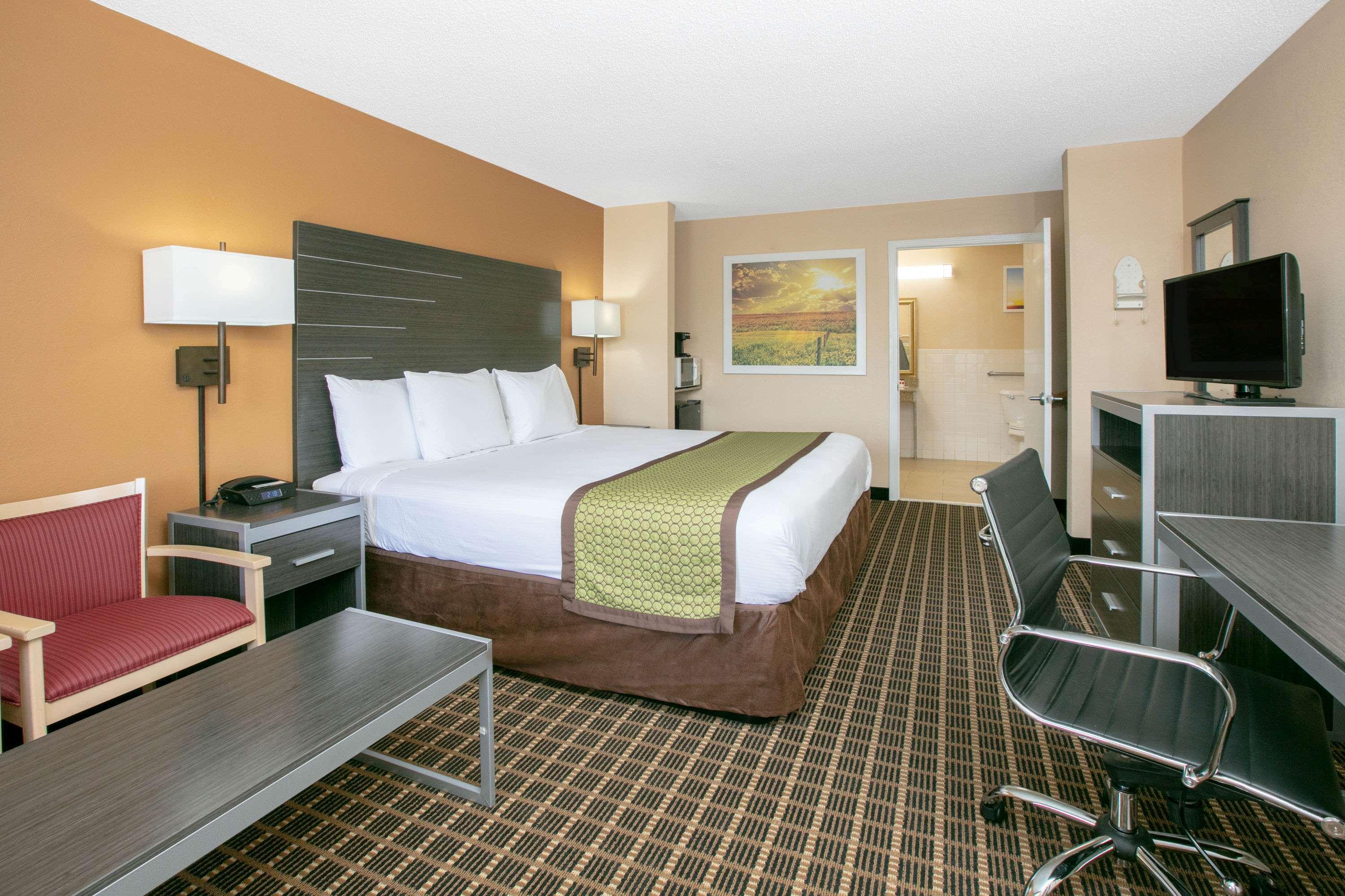 Days Inn By Wyndham Hamilton Ngoại thất bức ảnh